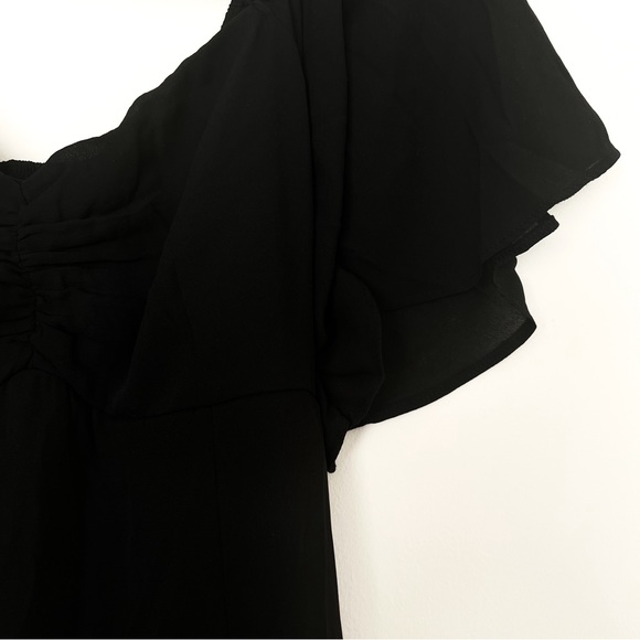 Abercrombie & Fitch - Women’s Black Flowy Short-Sleeve Mini Dress (Black, L) - Picture 3 of 4